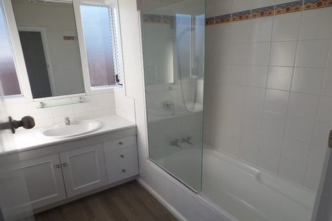 Photo of property in 8 Stretton Street, Bishopdale, Christchurch, 8053