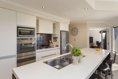 Photo of property in 4/341 College Street, West End, Palmerston North, 4410