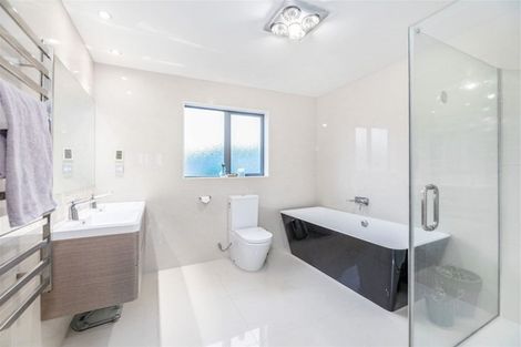 Photo of property in 11 Irongate Avenue, Ranui, Auckland, 0612