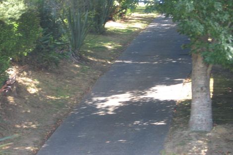 Photo of property in 23 Noeleen Street, Glenfield, Auckland, 0629