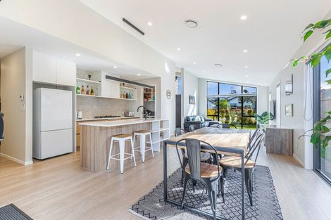 Photo of property in 74 Vinistra Road, Huapai, Kumeu, 0810