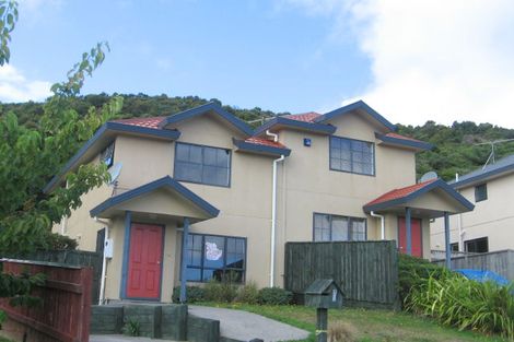 Photo of property in 73a Woodhouse Avenue, Karori, Wellington, 6012