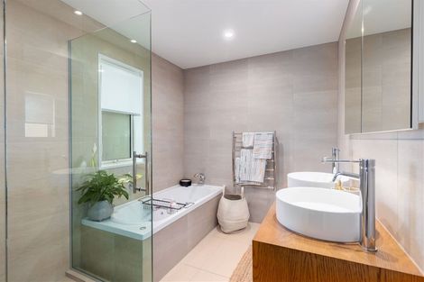 Photo of property in 58a Fendalton Road, Fendalton, Christchurch, 8014