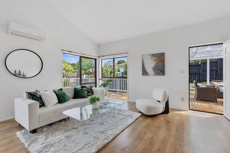 Photo of property in 1/22 Simon Ellice Drive, Bayview, Auckland, 0629