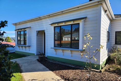Photo of property in 9 Muir Street, Green Island, Dunedin, 9018