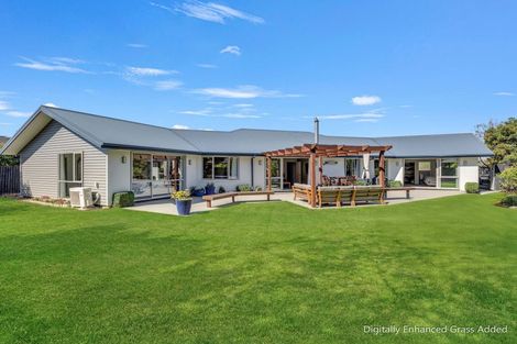 Photo of property in 21 Christie Place, Rolleston, 7614