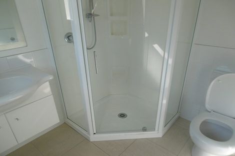 Photo of property in 15 Grove Road, Addington, Christchurch, 8024