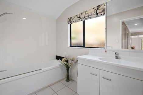 Photo of property in 63 Solomon Street, Brookfield, Tauranga, 3110