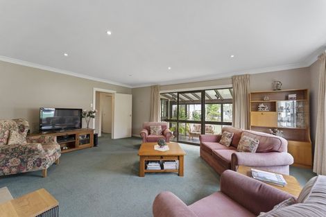Photo of property in 33 Leistrella Road, Hoon Hay, Christchurch, 8025