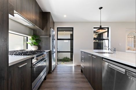 Photo of property in 33 Peterley Road, Lower Shotover, Queenstown, 9304