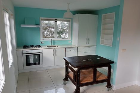 Photo of property in 81 Norwood Road, Bayswater, Auckland, 0622