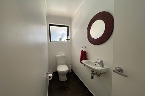 Photo of property in 782 Mangorei Road, Mangorei, New Plymouth, 4371