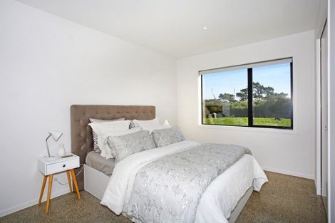 Photo of property in 82b Boyd Road, Clarks Beach, Pukekohe, 2679