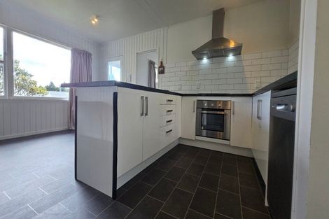 Photo of property in 470e Stokes Valley Road, Stokes Valley, Lower Hutt, 5019