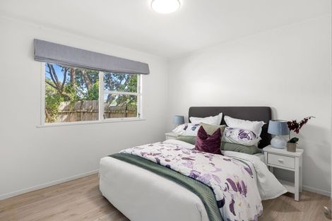 Photo of property in 41 Hatherlow Street, Glenfield, Auckland, 0629