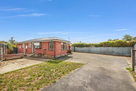 Photo of property in 22 Yarmouth Street, Aranui, Christchurch, 8061