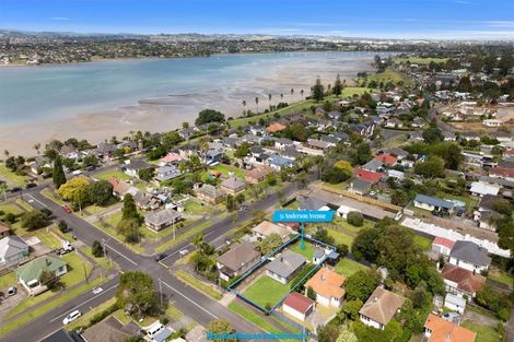 Photo of property in 51 Anderson Avenue, Point England, Auckland, 1072