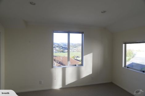 Photo of property in 21a Percy Dyett Drive, Karori, Wellington, 6012