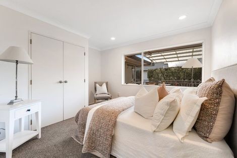 Photo of property in 36 Woodgers Way, Somerville, Auckland, 2014