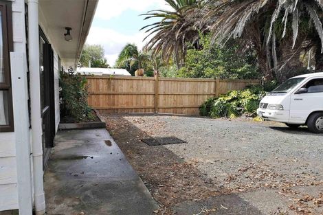 Photo of property in 33a Springs Road, Parakai, 0830