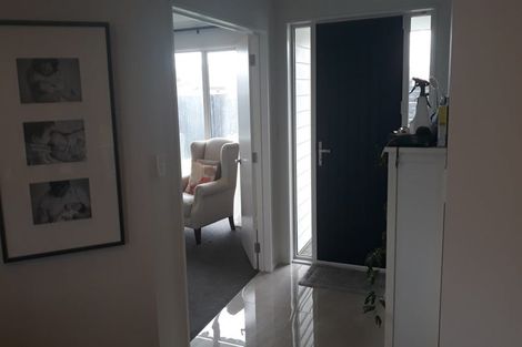 Photo of property in 33 Beachvale Drive, Kaiapoi, 7630