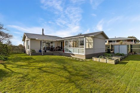 Photo of property in 1 Bond Street, Waimate, 7924