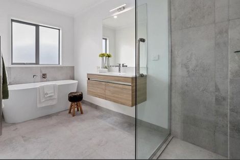 Photo of property in 50 Pukemarino Road, Waimauku, 0812