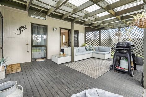 Photo of property in 21 Leyton Place, Nawton, Hamilton, 3200