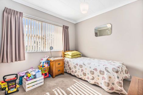 Photo of property in 14 Harbour Crest Drive, Waiuku, 2123