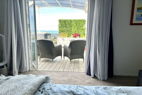 Photo of property in 3/28 Manly Esplanade, Browns Bay, Auckland, 0630