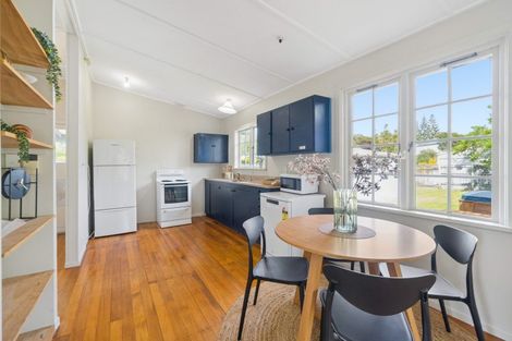 Photo of property in 3 Weggery Drive, Waikanae Beach, Waikanae, 5036