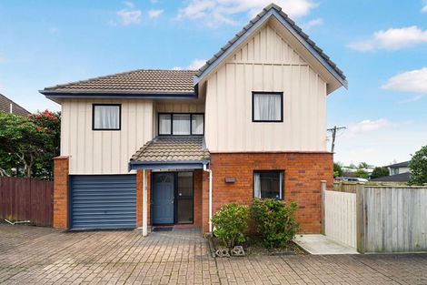 Photo of property in 3/24 Miro Street, New Lynn, Auckland, 0600