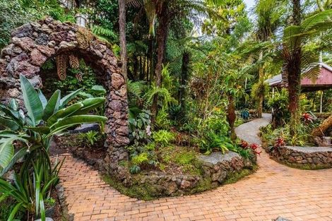 Photo of property in 3 Ngaio Road, Titirangi, Auckland, 0604