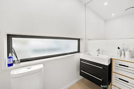 Photo of property in 27/31 Princess Terrace, Newtown, Wellington, 6021