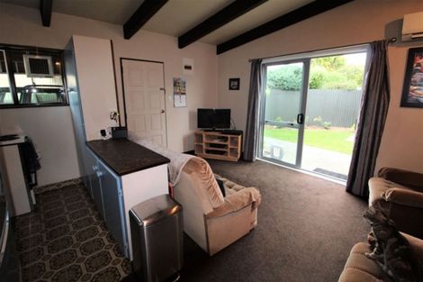 Photo of property in 15b Raymond Street, West End, Timaru, 7910