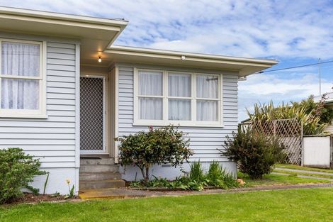 Photo of property in 15 Simkin Street, Taupo, 3330