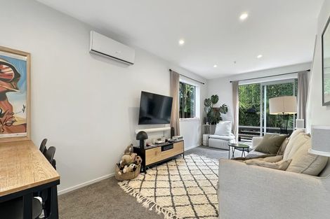 Photo of property in 7/24 Kelwyn Road, Kelston, Auckland, 0602