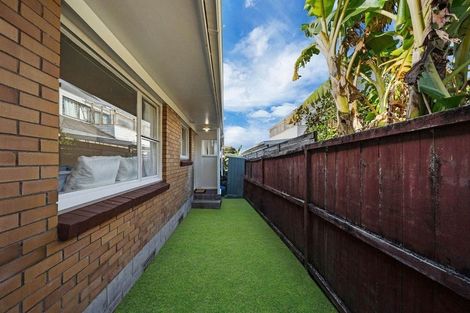 Photo of property in 3/63 Parker Avenue, New Lynn, Auckland, 0600