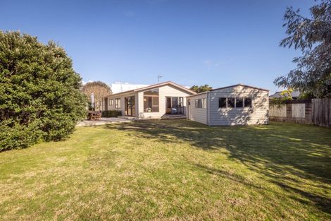 Photo of property in 55 Dickson Road, Papamoa Beach, Papamoa, 3118