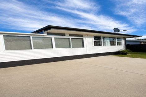 Photo of property in 2 Jeanette Street, Glenview, Hamilton, 3206