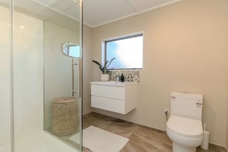 Photo of property in 74 Hone Heke Road, Kerikeri, 0230