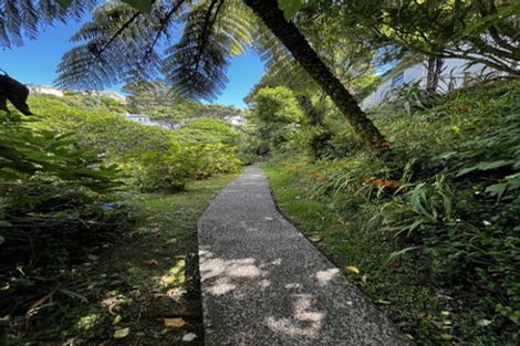 Photo of property in 19 Highbury Crescent, Aro Valley, Wellington, 6012