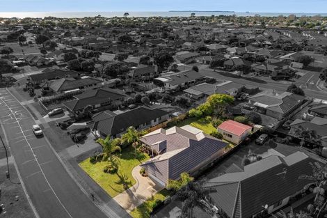 Photo of property in 19 Beachlands Place, Papamoa Beach, Papamoa, 3118
