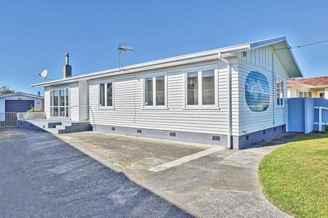 Photo of property in 34 Oldham Avenue, Onekawa, Napier, 4110