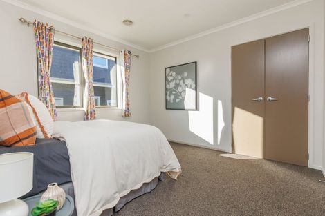 Photo of property in 115 Amesbury Drive, Churton Park, Wellington, 6037