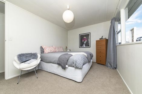 Photo of property in 14 Great North Road, Riverhead, 0820