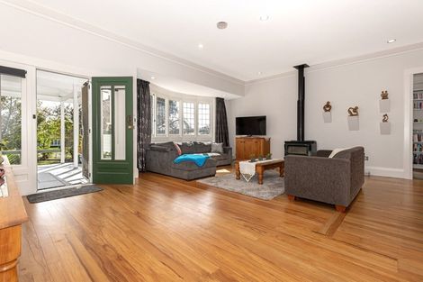 Photo of property in 11 Haronga Road, Inner Kaiti, Gisborne, 4010