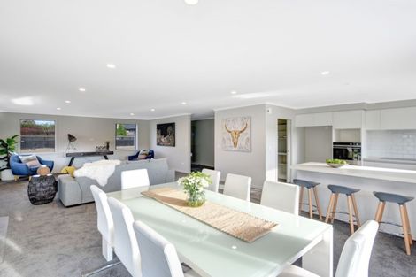 Photo of property in 32 Huntly Road, Outram, 9019