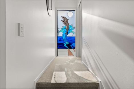 Photo of property in 26 Stratford Drive, Cable Bay, 0420