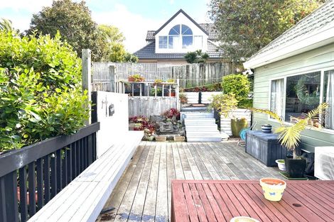 Photo of property in 1/3 Pelican Lane, Unsworth Heights, Auckland, 0632